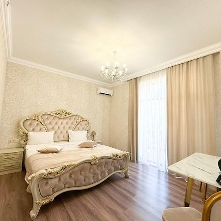 יירבאן Armenia Hotel מראה חיצוני תמונה