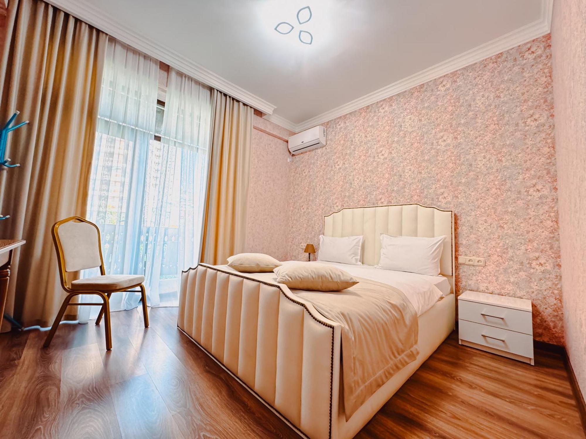 יירבאן Armenia Hotel מראה חיצוני תמונה