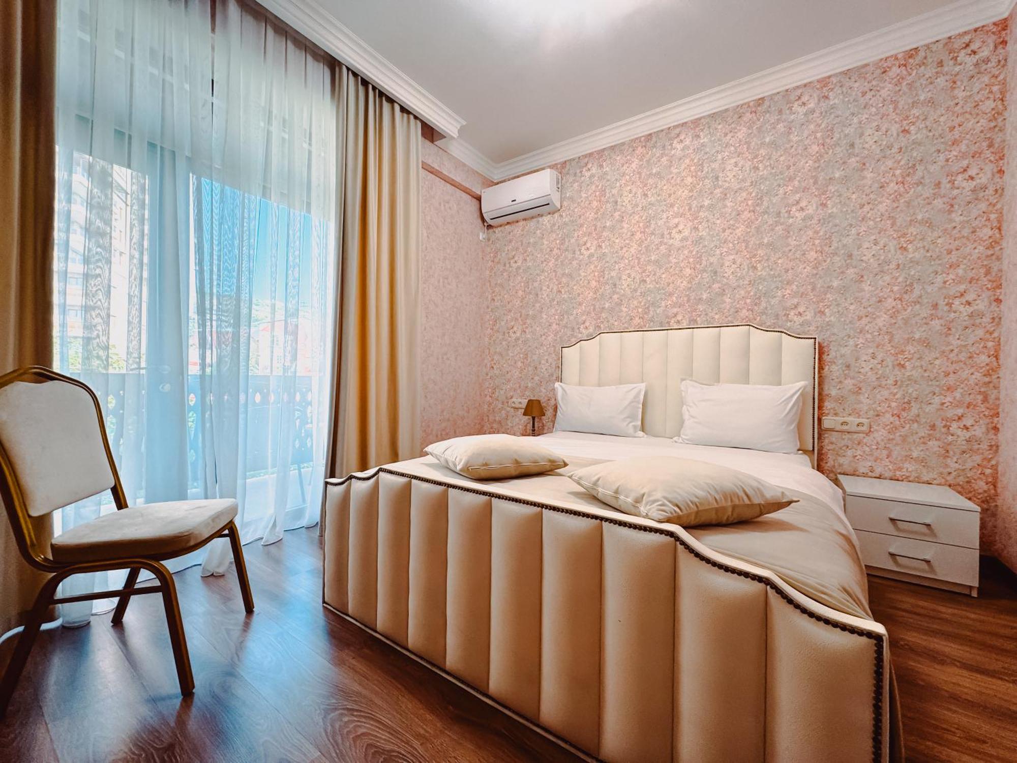 יירבאן Armenia Hotel מראה חיצוני תמונה