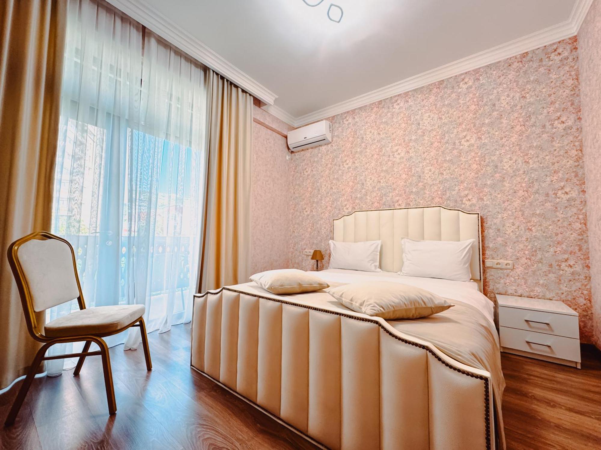 יירבאן Armenia Hotel מראה חיצוני תמונה
